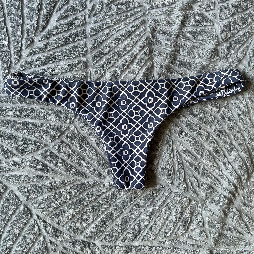 Rusty Reversible Bikini Bottoms - image 1